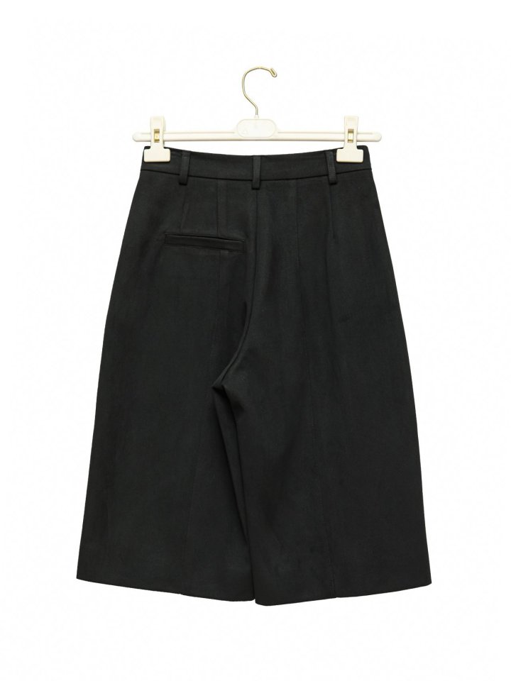 Paper Moon - Korean Women Fashion - #womensfashion - Lux Vegan Suede Leather Belted Bermuda Trousers - 8