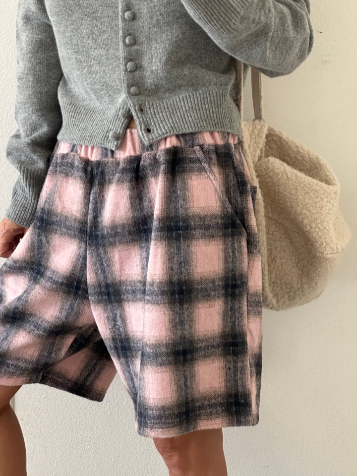Via - Korean Women Fashion - #vintageinspired - Check Shorts - 5
