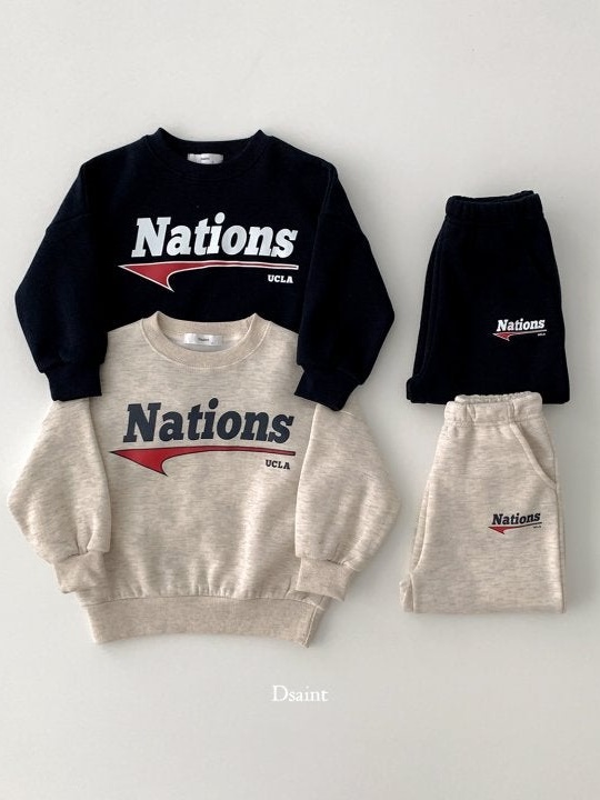Fleece Nations Jogger Set