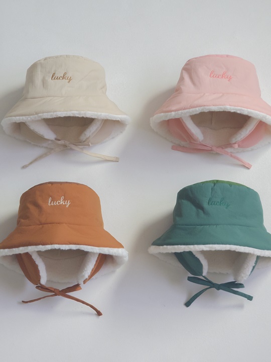 Padding Lucky Winter Bucket Hat Padding Lucky Winter Bucket Hat