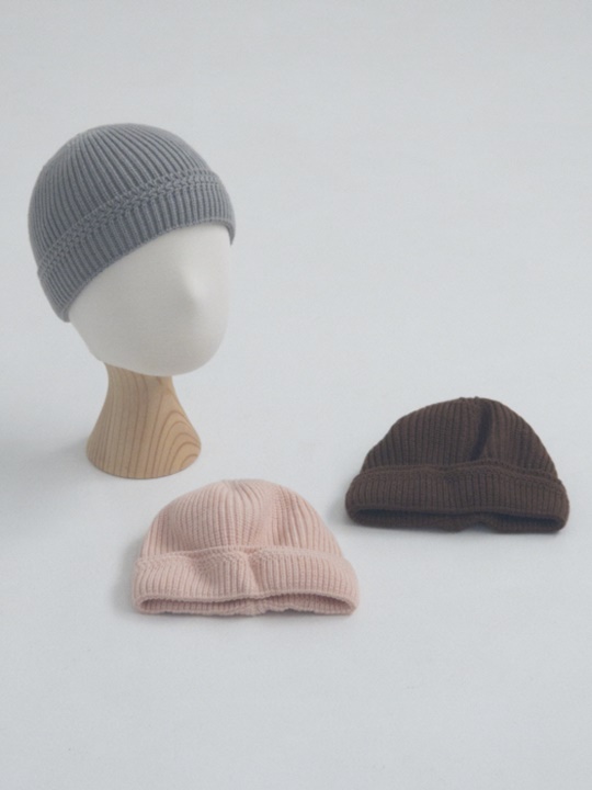 Acrylic Leon Beanie Acrylic Leon Beanie