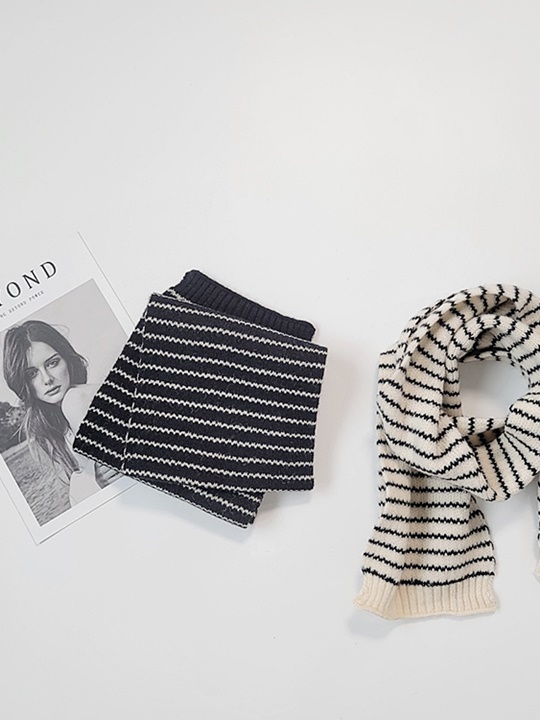 Stripe Muffler Stripe Muffler