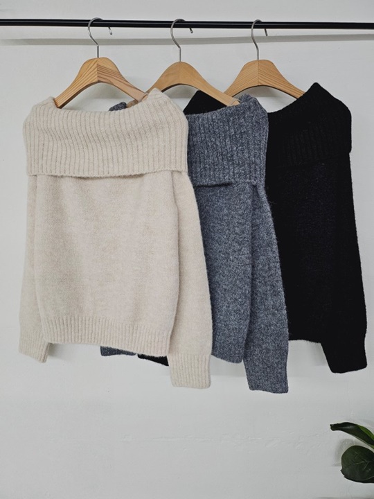 Wool Mona Open Shoulder Knit Wool Mona Open Shoulder Knit