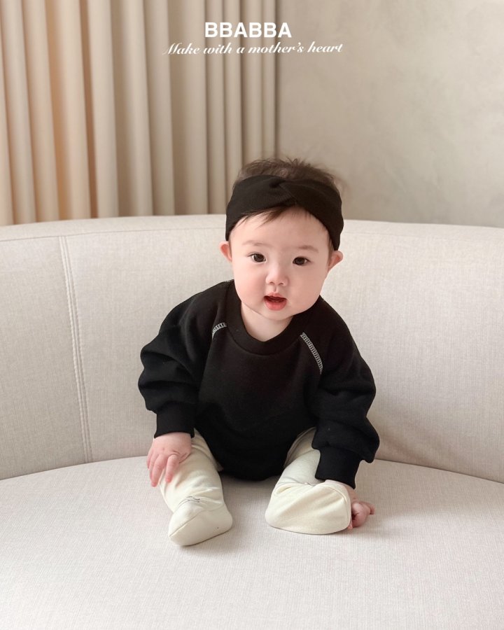 Bbabba - Korean Women Fashion - #thatsdarling - Fleece Mom Black Cream Sweatshirts - 8