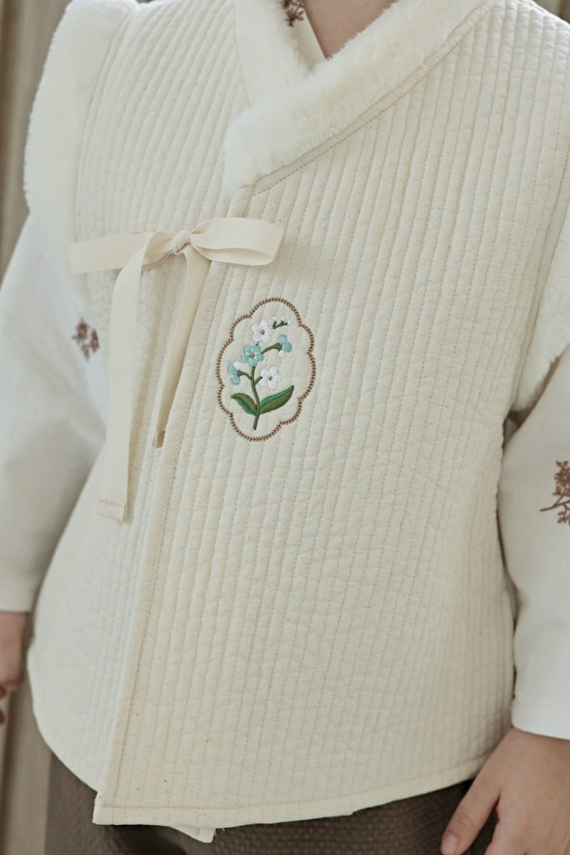 Bbb - Korean Children Fashion - #toddlerclothing - Floral Boy Hanbok Baeja Vest - 3