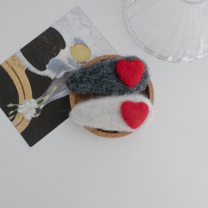 Eeiitt - Korean Women Fashion - #momslook - Big Pong Pong Heart Hairpin