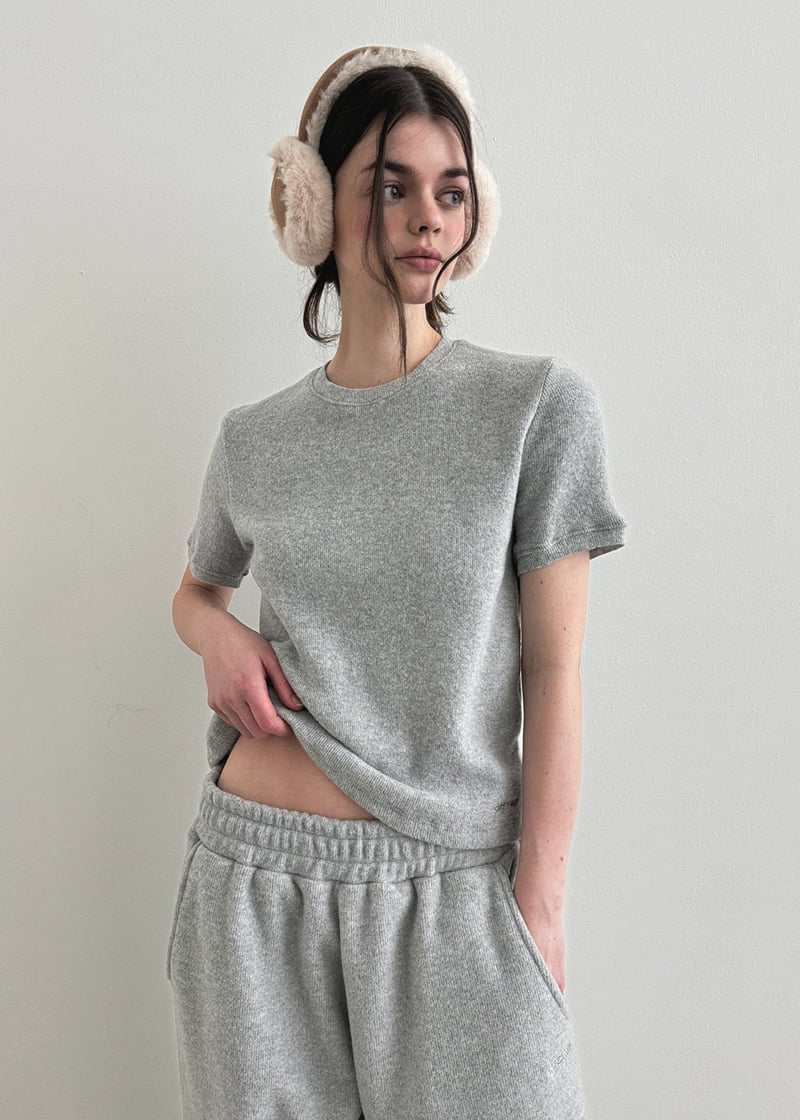 Gavara Market - Korean Women Fashion - #womensfashion - Smooth Fleece Short Sleeved Tee - 10