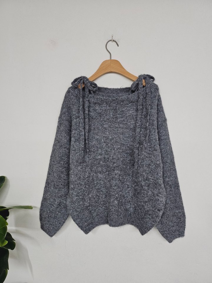 Gram - Korean Women Fashion - #thelittlethings - Wool Love Shoulder Strap Knit - 6