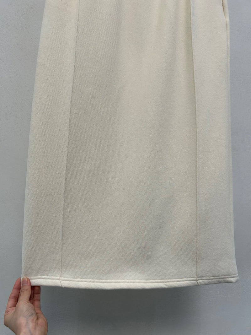 Merry J - Korean Women Fashion - #momslook - Flecce Vin Chaud H-line Skirt - 3