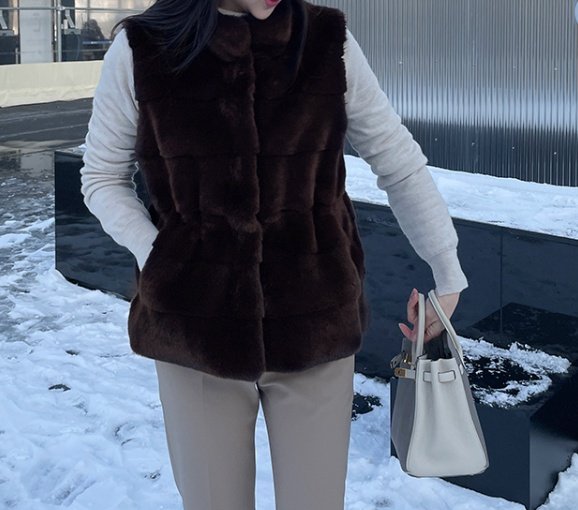 Merry J - Korean Women Fashion - #womensfashion - Couch Soft Vest - 12
