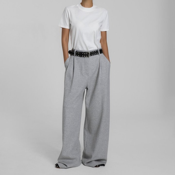 Paper Moon - Korean Women Fashion - #womensfashion - Crew Neck Round Slim Tee