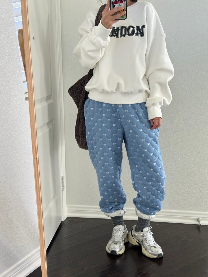 Via - Korean Women Fashion - #momslook - Ribbon Quilted Pants - 4