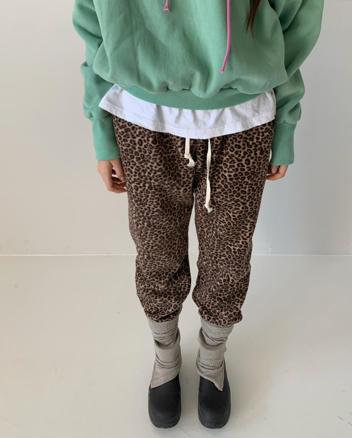 Via - Korean Women Fashion - #momslook - Fleece Leopard Pants - 4